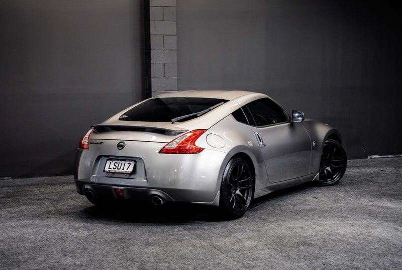 2009 Nissan Fairlady