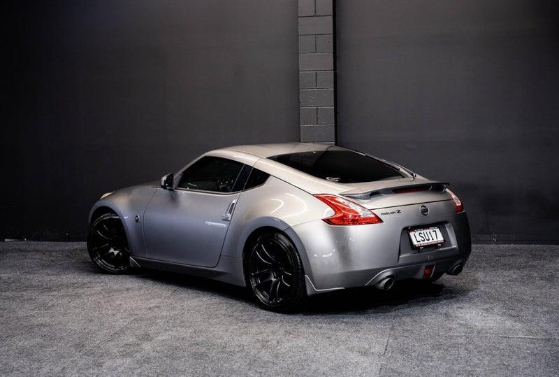 2009 Nissan Fairlady