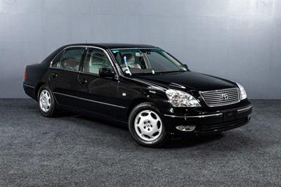 2002 Toyota Celsior - Thumbnail