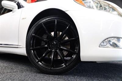 2006 Lexus LS 460 - Thumbnail