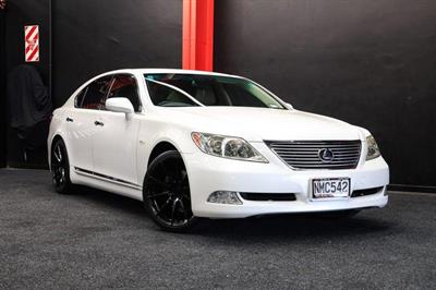 2006 Lexus LS 460 - Thumbnail