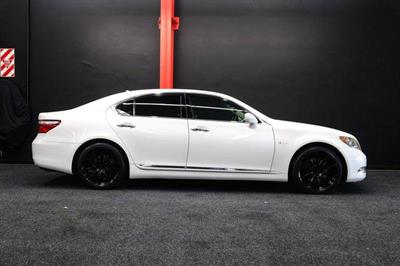 2006 Lexus LS 460 - Thumbnail