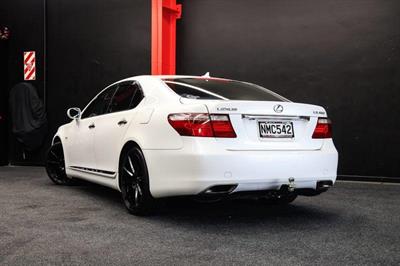 2006 Lexus LS 460 - Thumbnail
