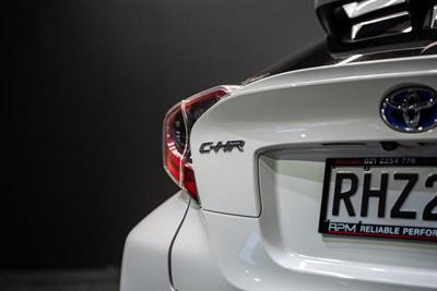 2018 Toyota C-HR - Thumbnail