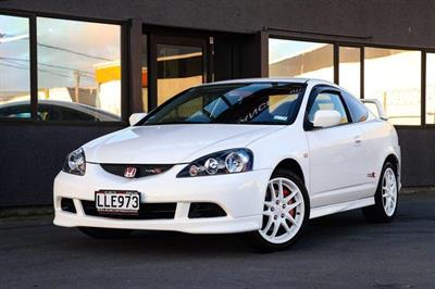 2005 Honda Integra - Thumbnail