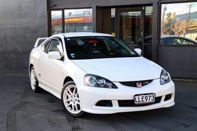 2005 Honda Integra - Thumbnail