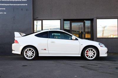 2005 Honda Integra - Thumbnail