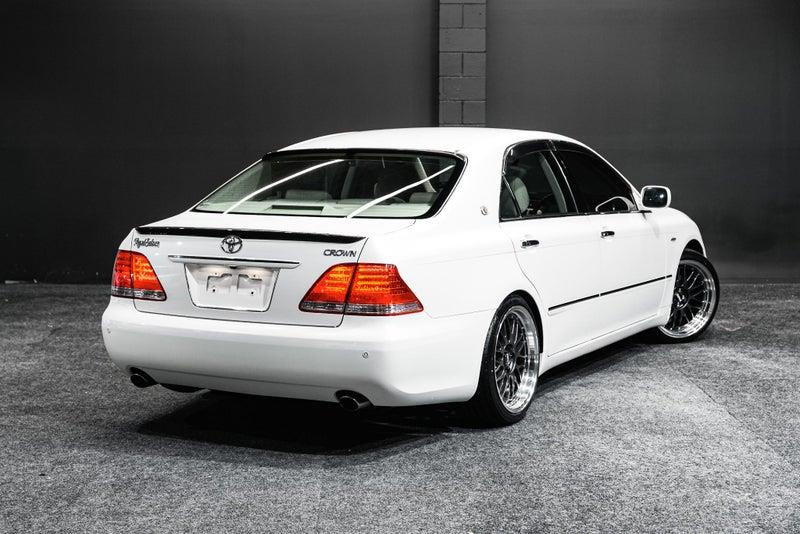 2004 Toyota Crown
