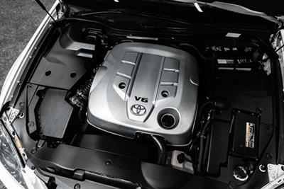 2004 Toyota Crown - Thumbnail