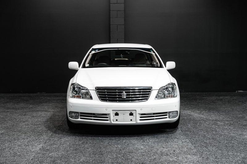 2004 Toyota Crown