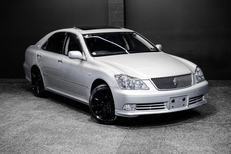 2005 Toyota Crown