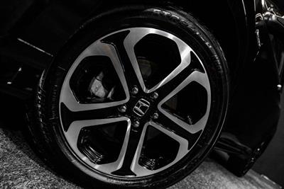 2014 Honda Vezel - Thumbnail