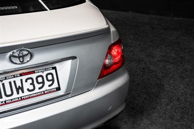 2005 Toyota MARK-X - Thumbnail