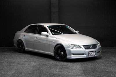 2005 Toyota MARK-X - Thumbnail