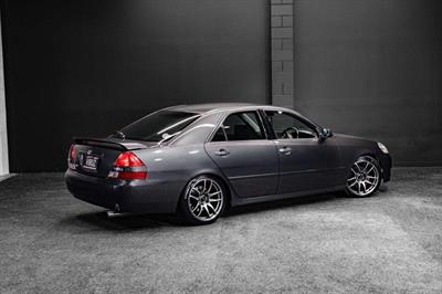 2000 Toyota MARK II - Thumbnail