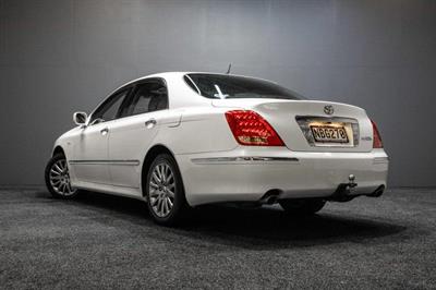 2007 Toyota Crown - Thumbnail