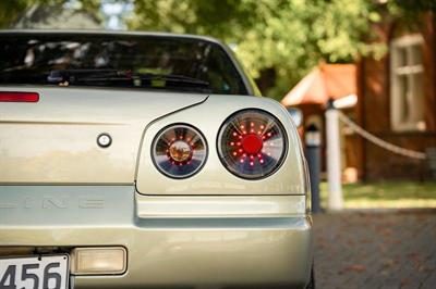 1998 Nissan Skyline - Thumbnail