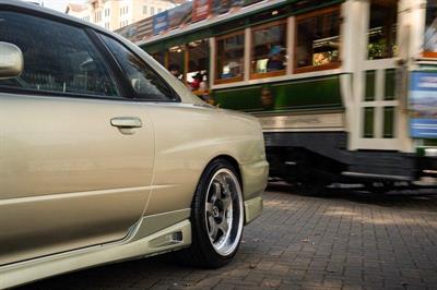 1998 Nissan Skyline - Thumbnail