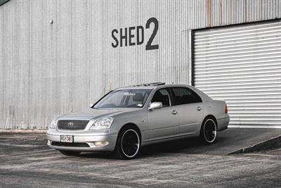 2000 Toyota Celsior - Thumbnail