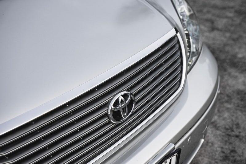 2000 Toyota Celsior