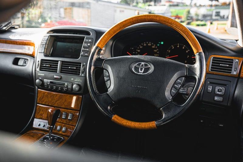 2000 Toyota Celsior