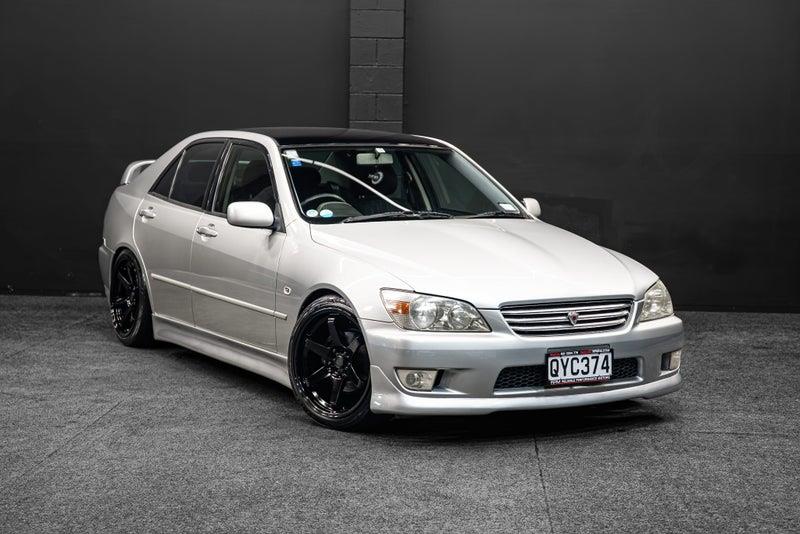 1999 Toyota Altezza