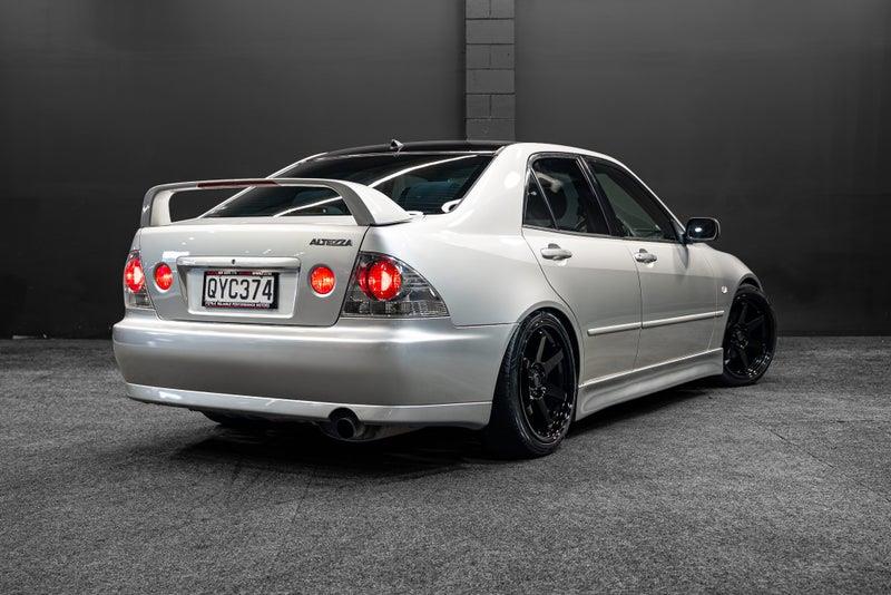 1999 Toyota Altezza
