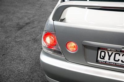 1999 Toyota Altezza - Thumbnail