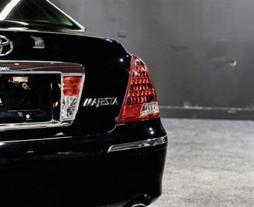 2004 Toyota Crown - Thumbnail