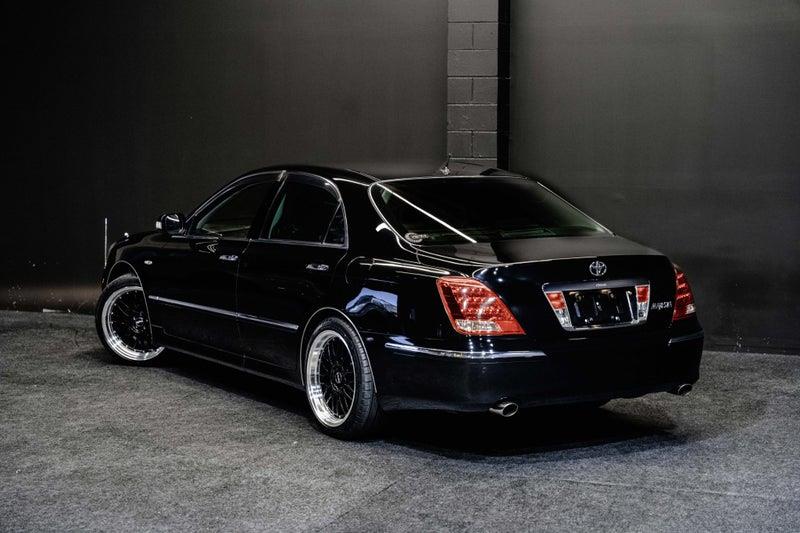 2004 Toyota Crown