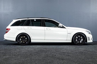 2008 Mercedes-Benz C 63 - Thumbnail