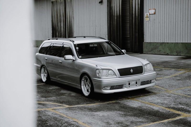 2001 Toyota Crown