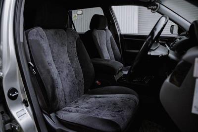 2001 Toyota Crown - Thumbnail