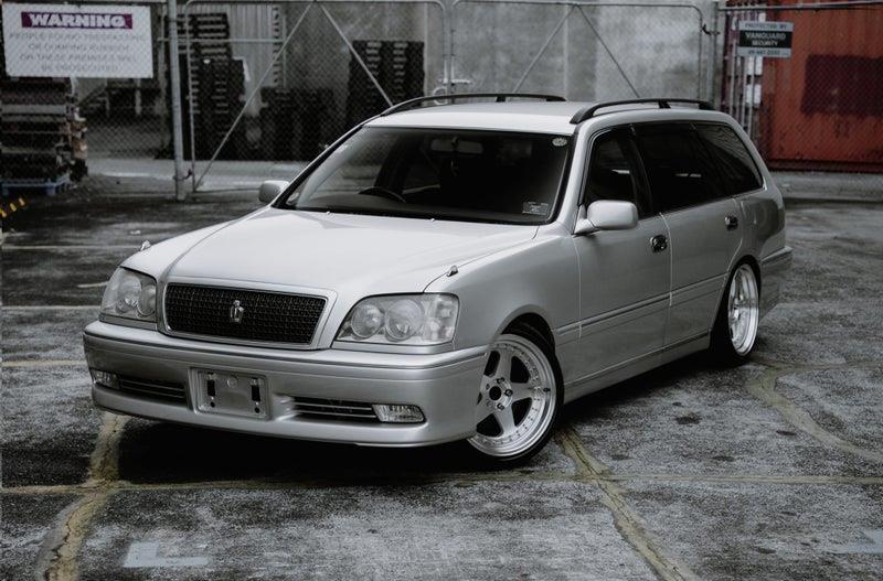 2001 Toyota Crown