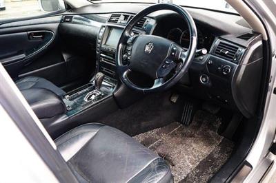 2007 Toyota Crown - Thumbnail