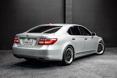 2007 Lexus LS 460 - Thumbnail