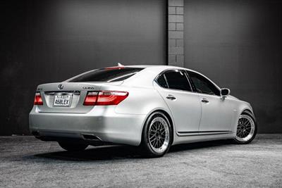 2007 Lexus LS 460 - Thumbnail