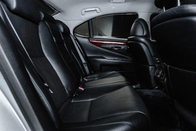 2007 Lexus LS 460 - Thumbnail