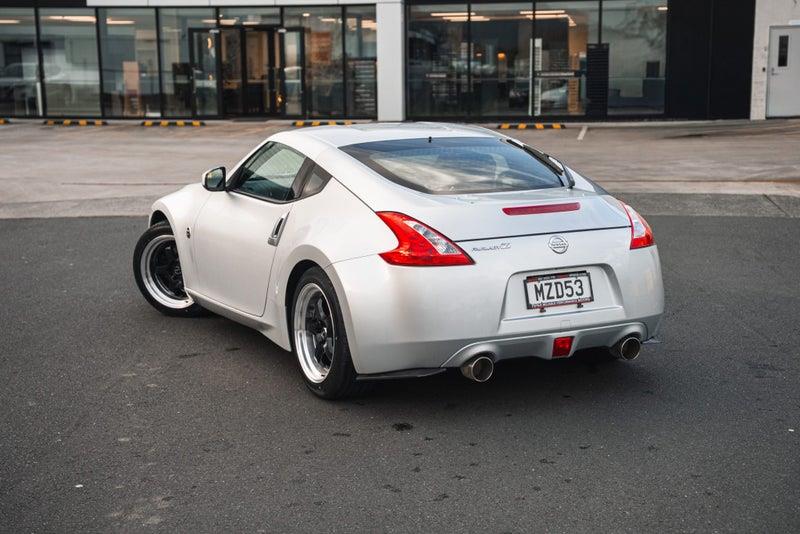 2009 Nissan Fairlady