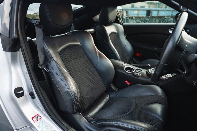 2009 Nissan Fairlady