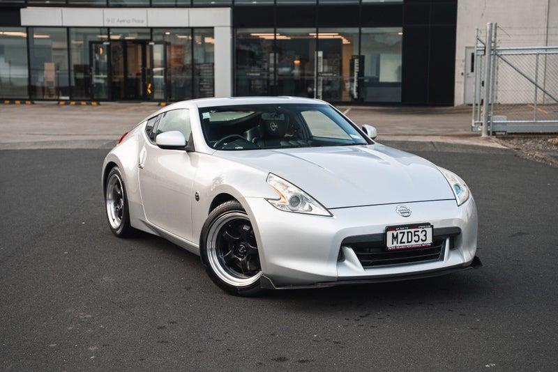 2009 Nissan Fairlady
