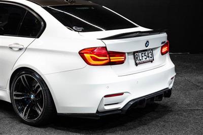2017 BMW 3 Series - Thumbnail