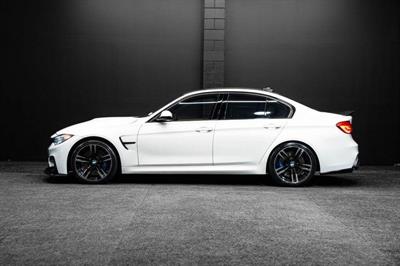 2017 BMW 3 Series - Thumbnail