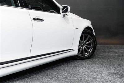 2006 Lexus LS 460 - Thumbnail