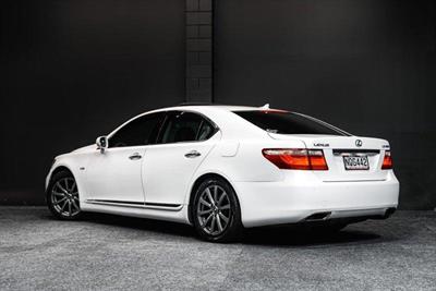 2006 Lexus LS 460 - Thumbnail