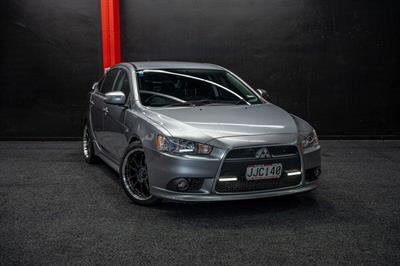 2015 Mitsubishi Lancer - Thumbnail