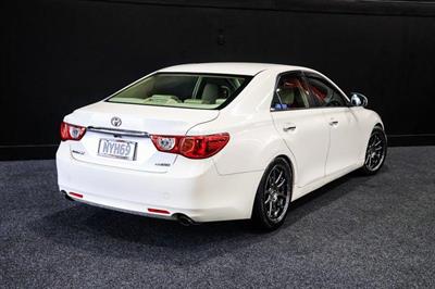 2010 Toyota MARK-X - Thumbnail