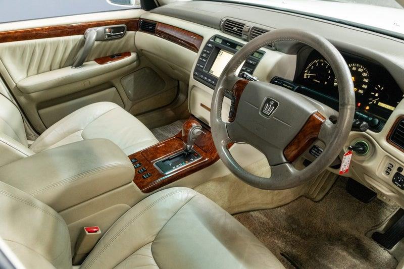 2003 Toyota Crown