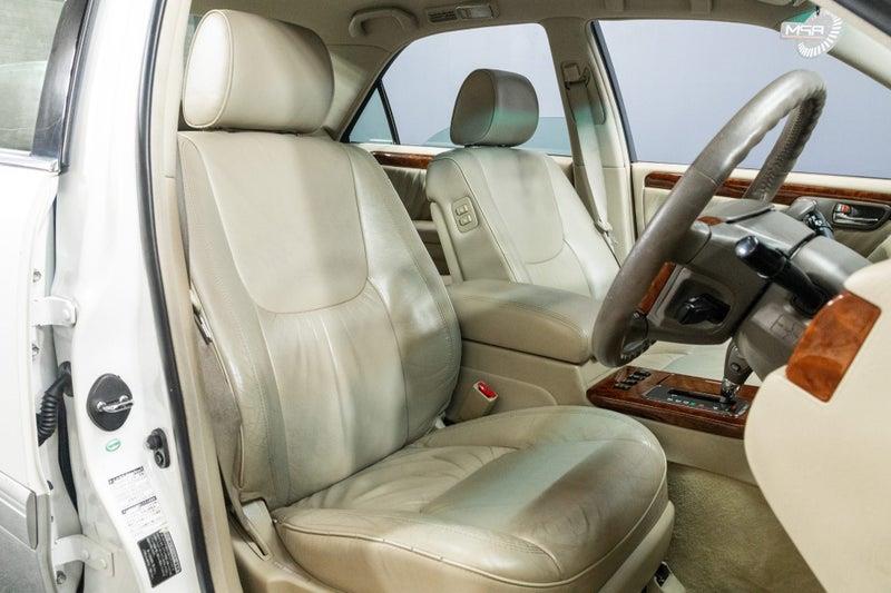 2003 Toyota Crown