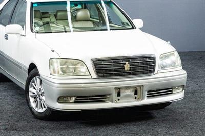 2003 Toyota Crown - Thumbnail